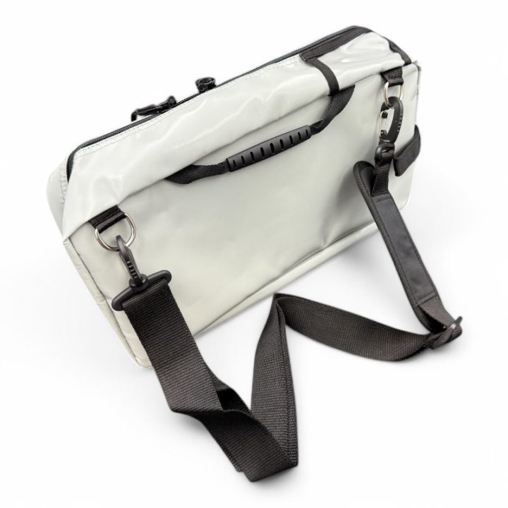 Argau Pro RR Tasche aus rotem PVC