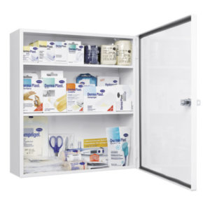Armoire de pharmacie, remplie